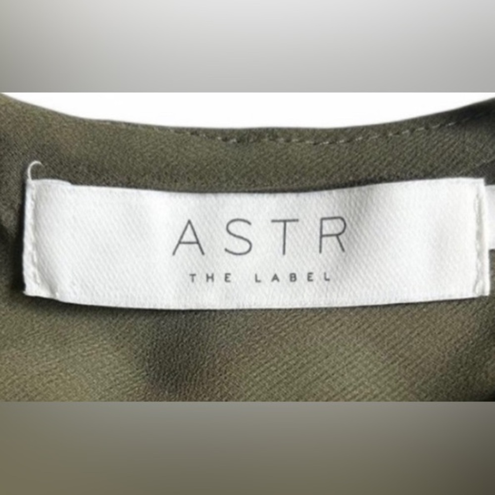 ASTR The Label The Medford Olive Green Dress - Picture 10 of 10